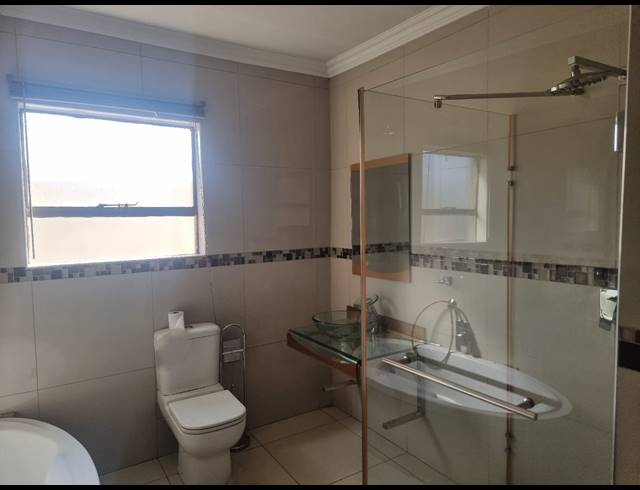 3 BEDROOM HOUSE FOR SALE IN SEBOKENG ZONE 10